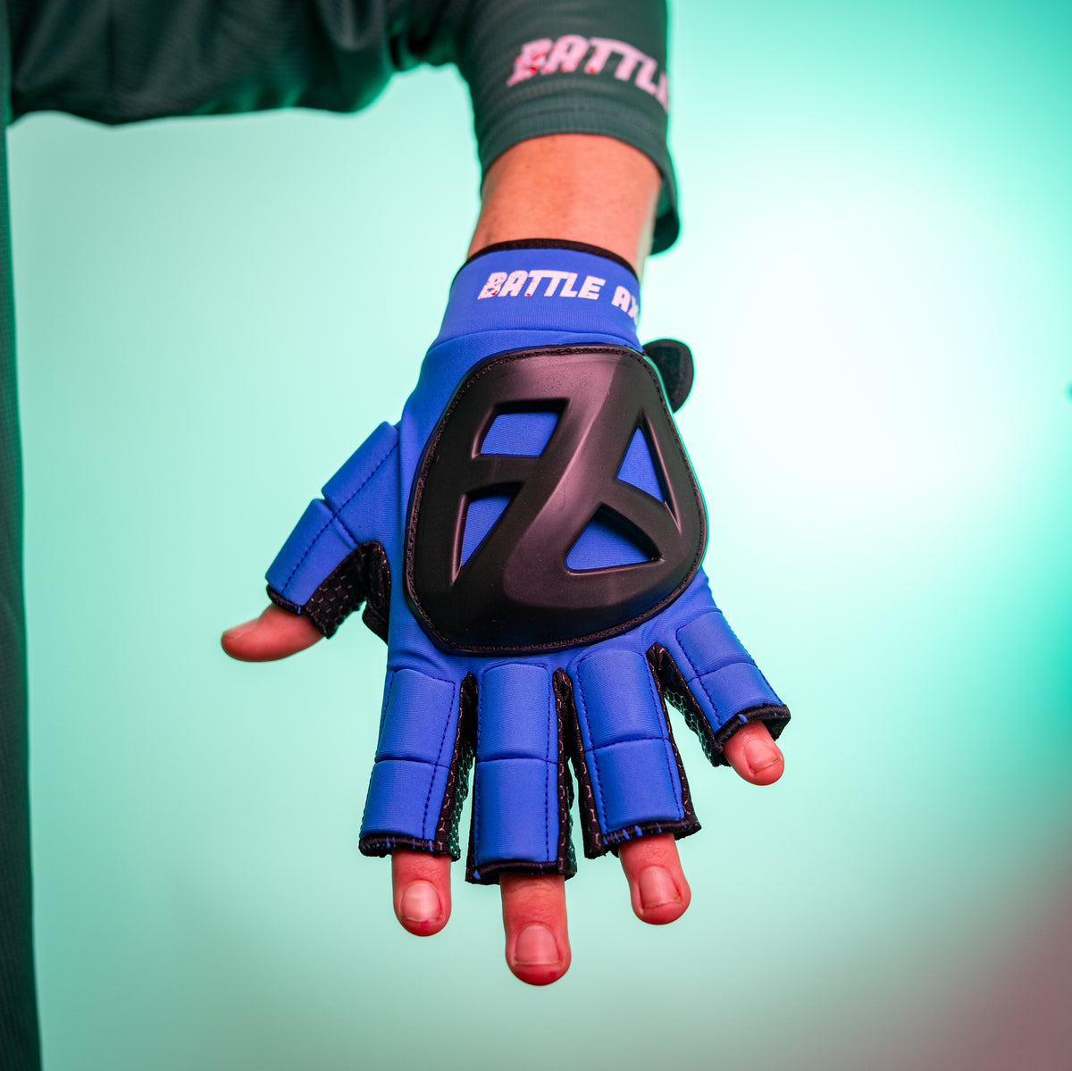 Battle Axe Knuckle Duster