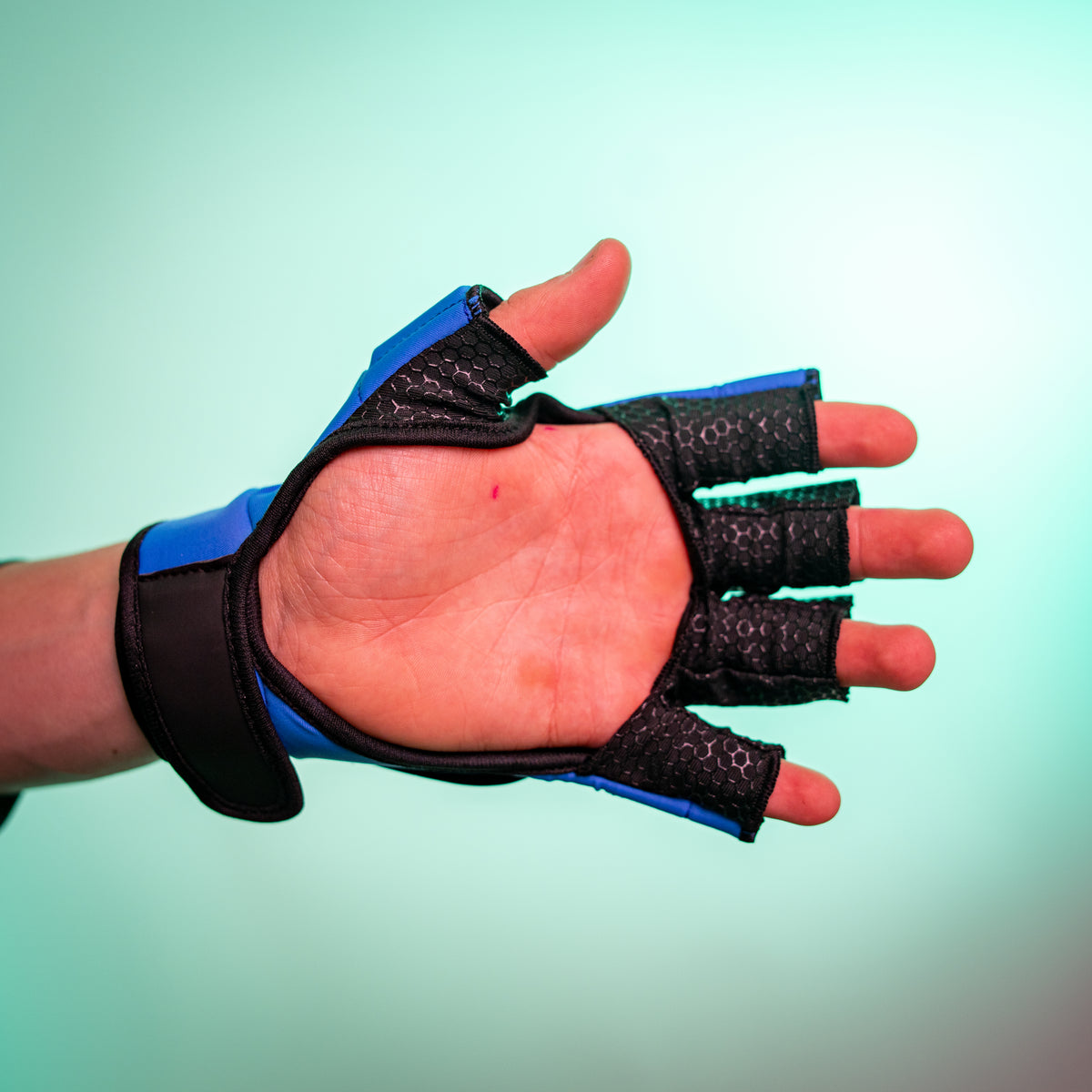 Battle Axe Knuckle Duster