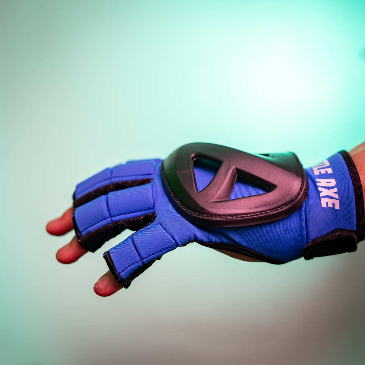 Battle Axe Knuckle Duster
