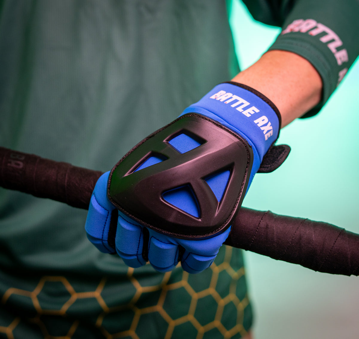 Battle Axe Knuckle Duster